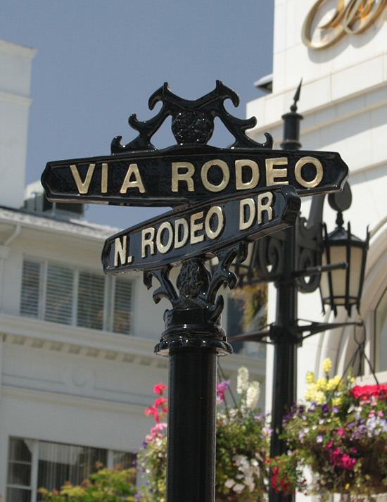 signs of Rodeo Drive